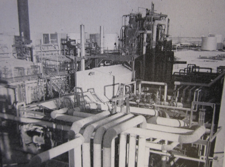 Old Ras Tanura refinery in Saudi Arabia (photo credit: American Heritage Center, University of Wyoming)